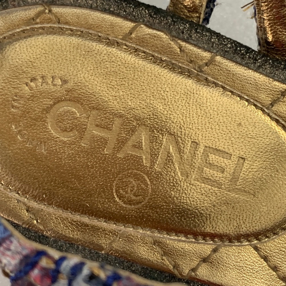 Authentic CHANEL blue tweed CC Embellished sandals size IT 37.5 US 6.5 7 HTF! - Picture 2 of 13